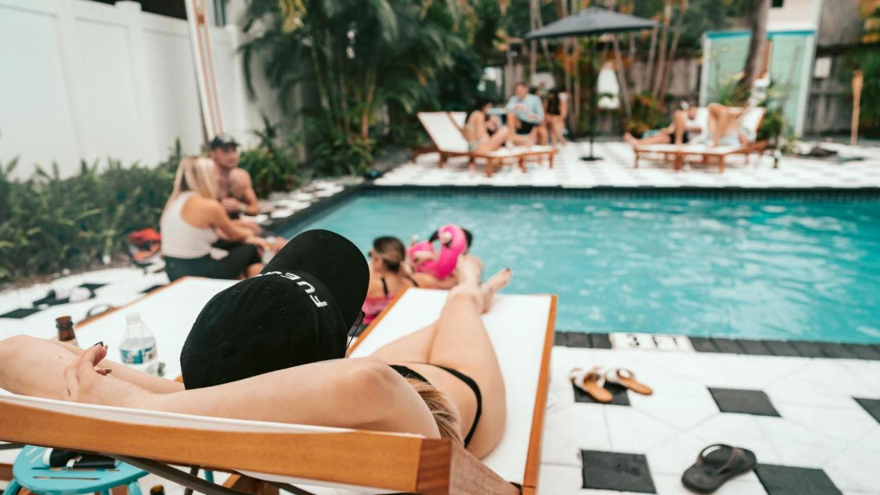Las Olas Guest House Fort Lauderdale Oda fotoğraf